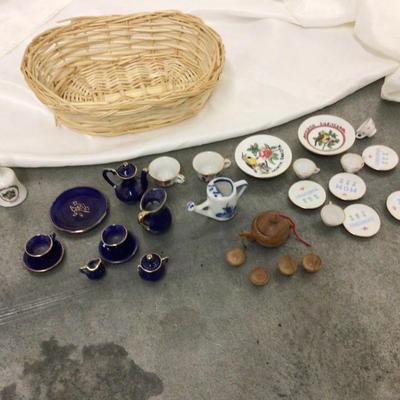 Mini Tea Sets Lot