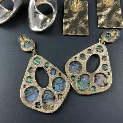 -224- COSTUME JEWELRY | Silver Tone Miscellaneous Earrings