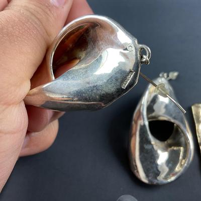 -224- COSTUME JEWELRY | Silver Tone Miscellaneous Earrings