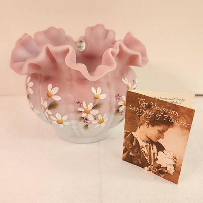 Lot #150 Pretty Fenton Art Glass Bowl - Dasy/Forget Me Not