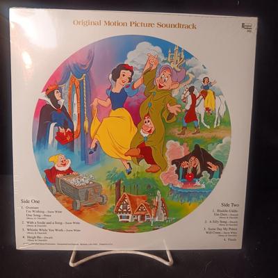 1980 WALT DISNEY PROD. "SNOW WHITE AND THE 7 DWARFS" PICTURE DISC ALBUM