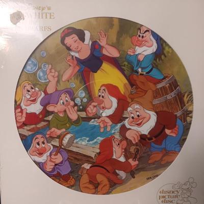 1980 WALT DISNEY PROD. "SNOW WHITE AND THE 7 DWARFS" PICTURE DISC ALBUM