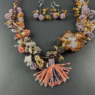-232- ARTISAN | Multicolored Beaded Necklace & Earrings