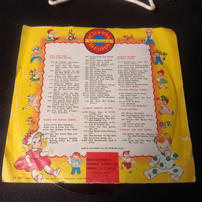 1957 KIT CARSON WESTERN SONGS AND SMOKEY THE BEAR 45 RECORDS