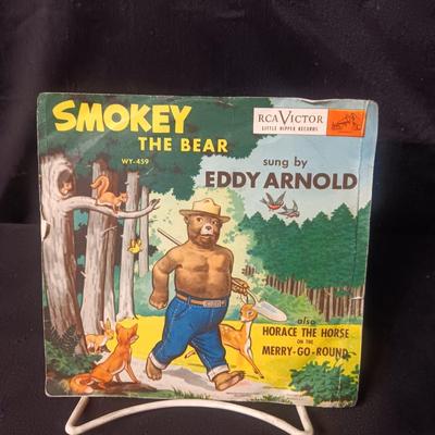 1957 KIT CARSON WESTERN SONGS AND SMOKEY THE BEAR 45 RECORDS