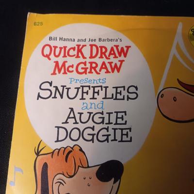 2 VINTAGE 45 RECORDS "SHAGGY DOG" AND "QUICK DRAW MCGRAW"