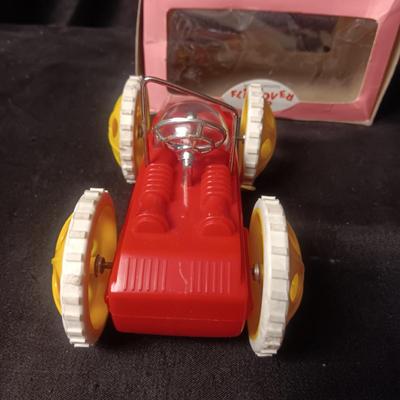 VINTAGE BATTERY OPERATED FLIP-OVER CAR