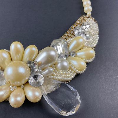 -240- ARTISAN | Beaded & Faux Pearl Necklace
