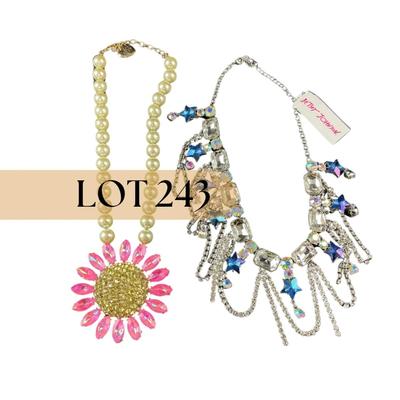 -243- BETSY JOHNSON | Colorful Necklaces | Marked