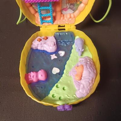 POLLY POCKET, LITTLEST PET SHOP AND A TUBE OF BUBBLES