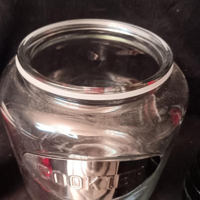LARGE GLASS COOKIE JAR AND GLASS CUPS