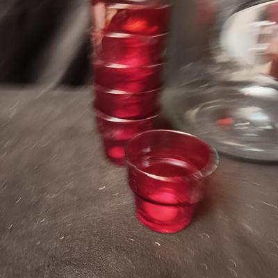 LARGE GLASS COOKIE JAR AND GLASS CUPS