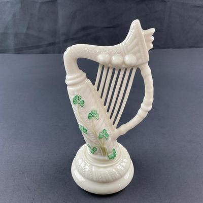 -262- BELLEEK | Donegal Irish Harp Shamrock Figure | 7th Mark