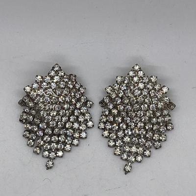 Vintage 1970's Brilliant Rhinestone Waterfall Earrings for pierced ears
