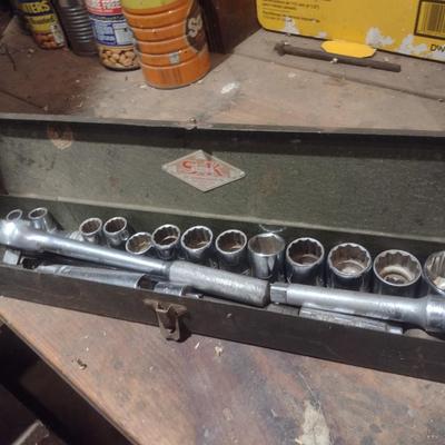 S-K Tools 1/2" Socket Set with Metal Storage Box