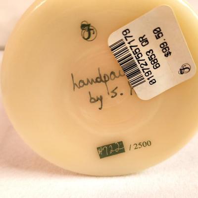 Lot #152 Fenton Burmese Bumble Vee Base - Poppies