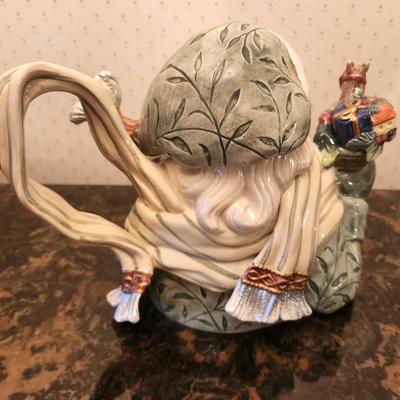 Lot #160 Fitz & Floyd Santa Claus Teapot