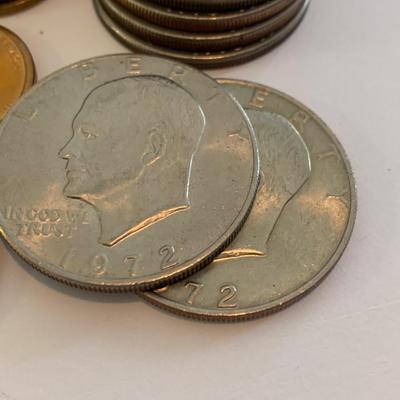 US Dollar & Half Dollars Lot Bicentennial Susan B Anthony Ike Dollars 2000 Sacagaweas +