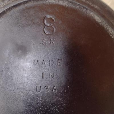 Vintage Lodge 8 SK Made in USA Cast Iron Skillet- Approx 10 1/2" in Diameter