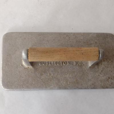 MCM Vintage T.R. Hall MFG. CO. Burlington, NC Cast Aluminum Grill Press with Wooden Handle
