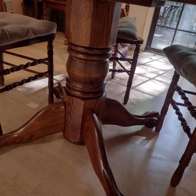 Five-Piece Solid Wood Dining Set with Round Pedestal Table and Four Matching Chairs