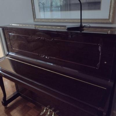 Gebr Perzina Upright Piano GP-122 48" Mahogany Cabinet
