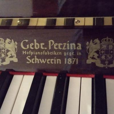 Gebr Perzina Upright Piano GP-122 48" Mahogany Cabinet