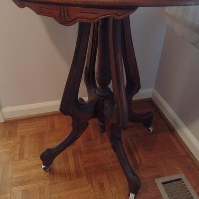 Vintage Eastlake Marble Top Oval Lamp Table