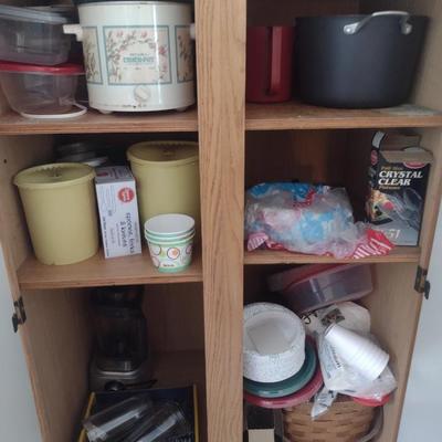 Large Collection of Kitchen Ware- Dinnerware, Bake Ware, Storage Containers, Pots, Pans, etc.
