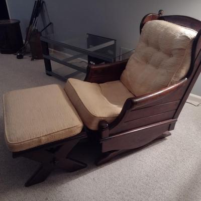 Original Boone Trail Collection by Royal Maxwell Solid Wood Rocker Chair with Ottoman
