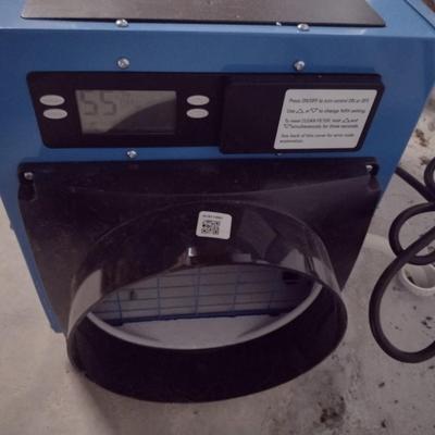 Groundworks Model 21617 Dehumidifier Working Condition