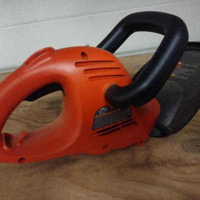 Black & Decker 22" Electric Hedge Trimmer
