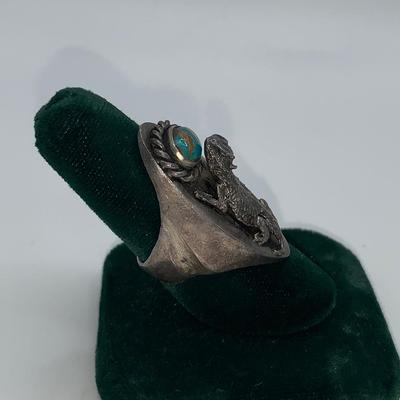 Native American Pawn Silver and Turquoise Horned Frog/Horny Toad Ring