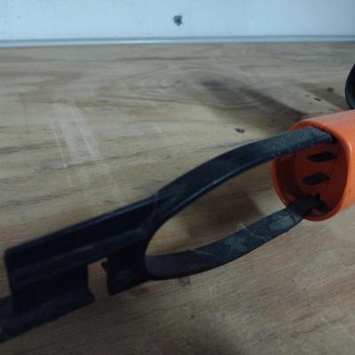 Black & Decker 16" Electric Hedge Trimmer