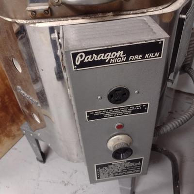 Paragon High Fire Electric Single Phase Kiln Model A66B