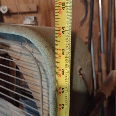 Dominion 23 Inch Box Fan on Stand- In Working Condition