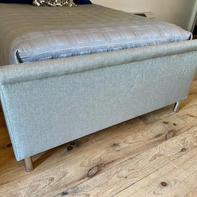 Queen bed frame & SleepWorld Mattress