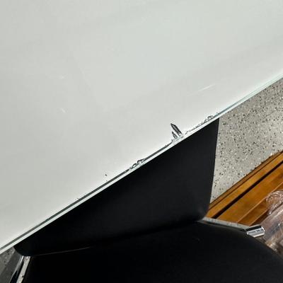 Metamorphic Glass Table