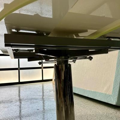 Metamorphic Glass Table