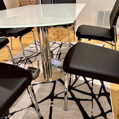 Metamorphic Glass Table