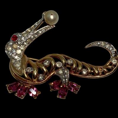 1940’s Crocodile Figural Brooch in Gold Tones W/Pink & Clear Rinestones
