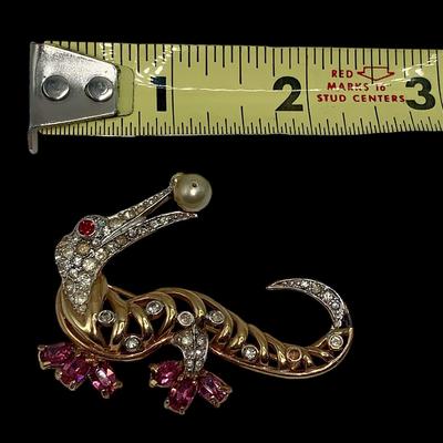 1940’s Crocodile Figural Brooch in Gold Tones W/Pink & Clear Rinestones