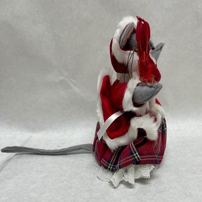 Santa Mouse Figure
