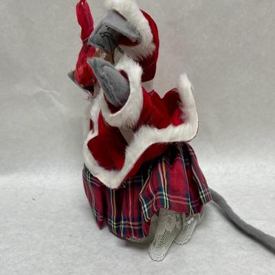 Santa Mouse Figure