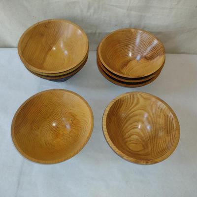 Set of Eight Turned Wooden Bowls by Bobby Phillips-Ash (#78)