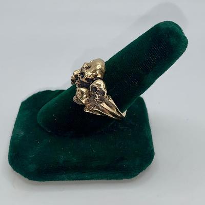 Vintage 14K Gold Biker Ring With Skulls