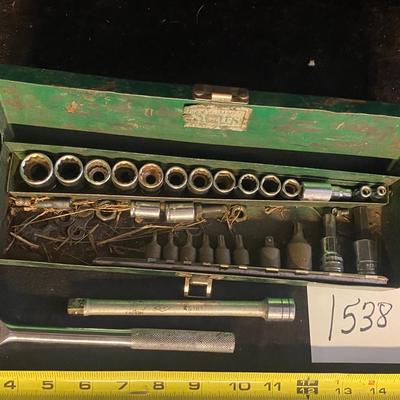 Socket set