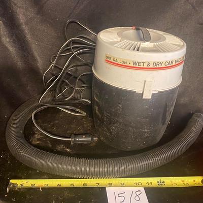 Cigarette Lighter Plug in vacuum