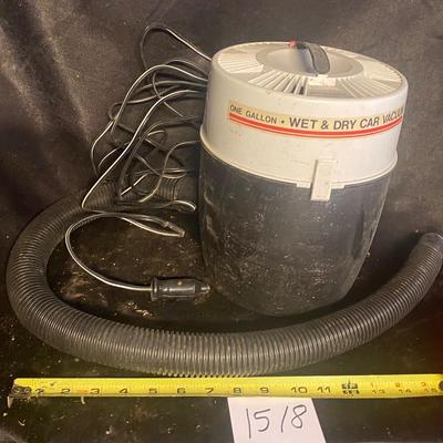 Cigarette Lighter Plug in vacuum