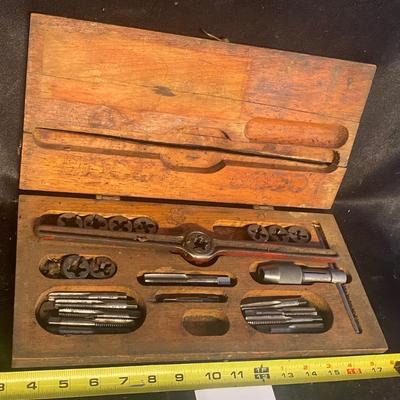 Tap & Die Set